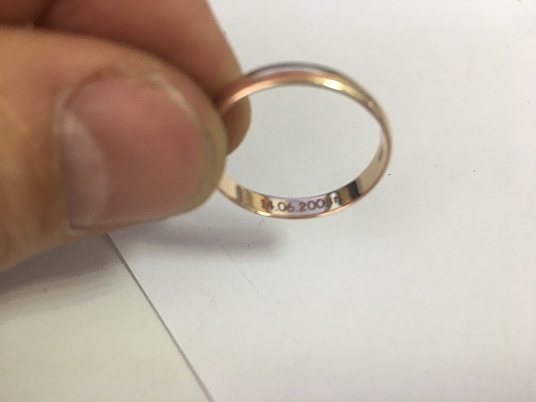 Гравировка на кольцах, ювелирных украшениях