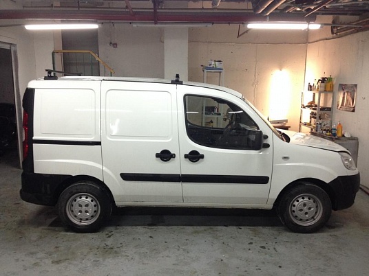 Брендирование а/м Фиат Добло, для компании Lely