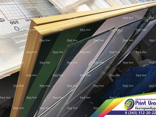 Информационный стенд с рамкой Нельсон (Алюминиевый профиль)