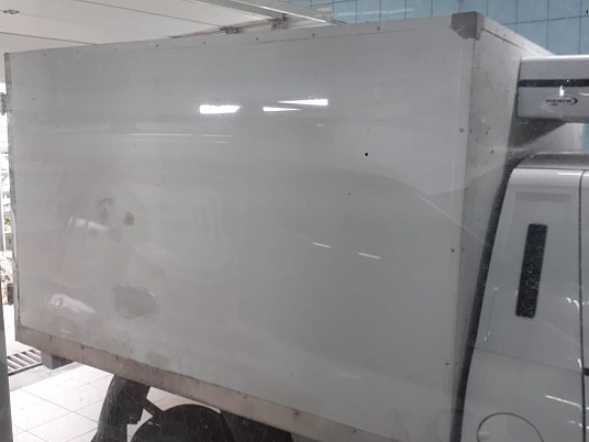 Реклама на коммерческий автомобиль Лада гранта Фургон. Компания Холодок Экспресс