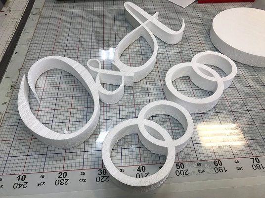 Лазерная резка пенопласта