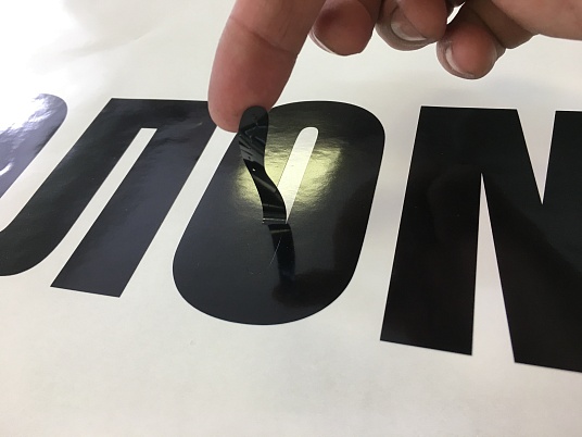 Плоттерная резка пленки Oracal