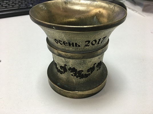 Гравировка на радиусных изделиях